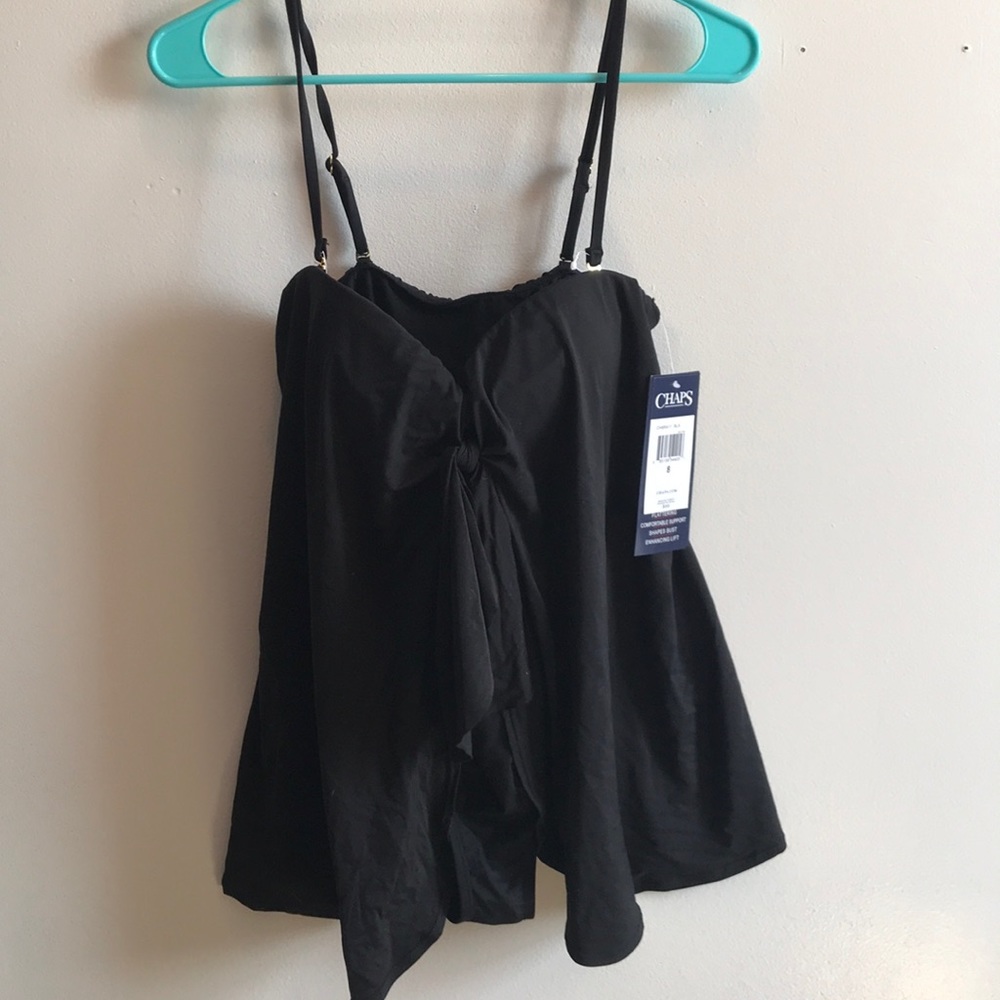 Chaps size woman’s 8 black bathing suit